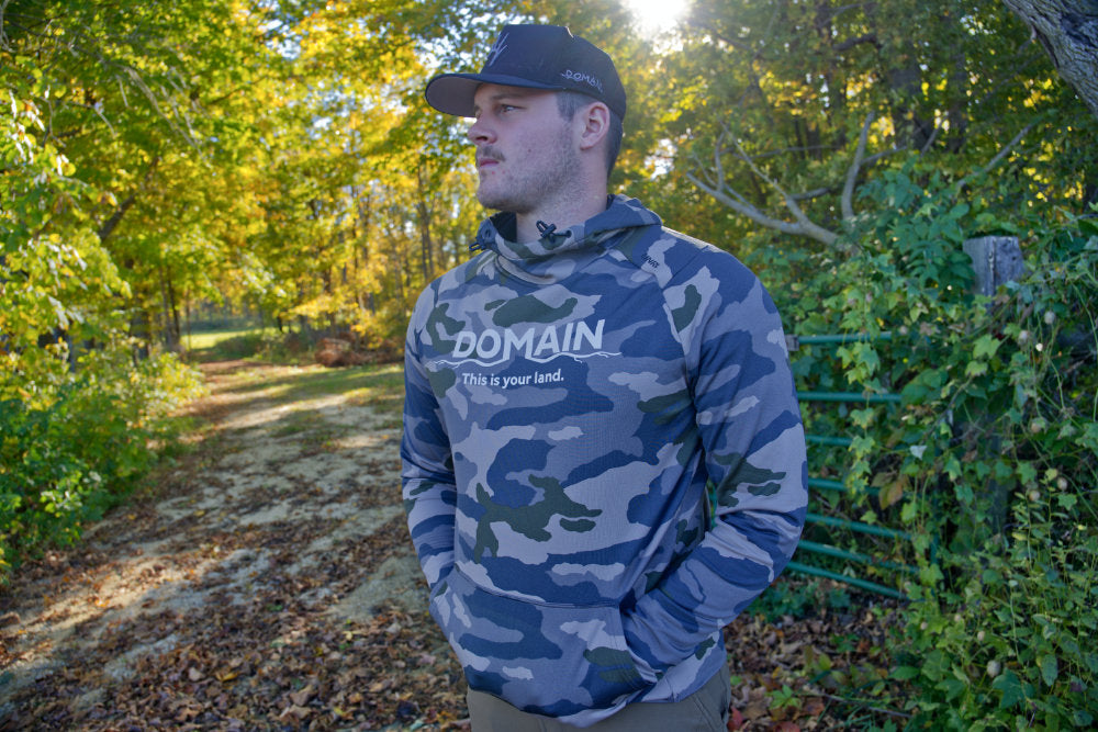 CROSSOVER HOODIE – WOODLAND CAMO